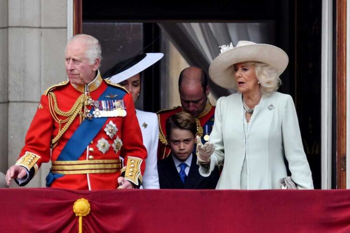 Members of the royal family gathered on a balcony at Buckingham Palace