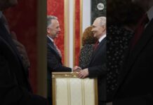 Kushner, Witkoff meet with Putin and Zelenskyy in renewed peace push